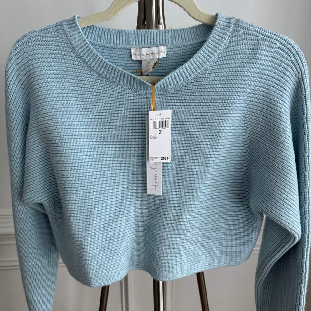 NWT House of Harlow 1960 Light Blue Women's Boho Cropped Sweater Size Small - Picture 2 of 5